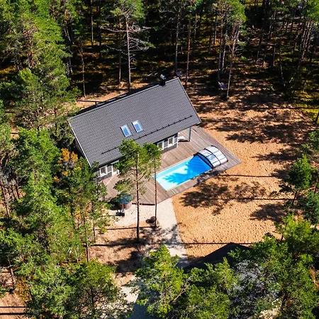 فيلة Pool Dirhami